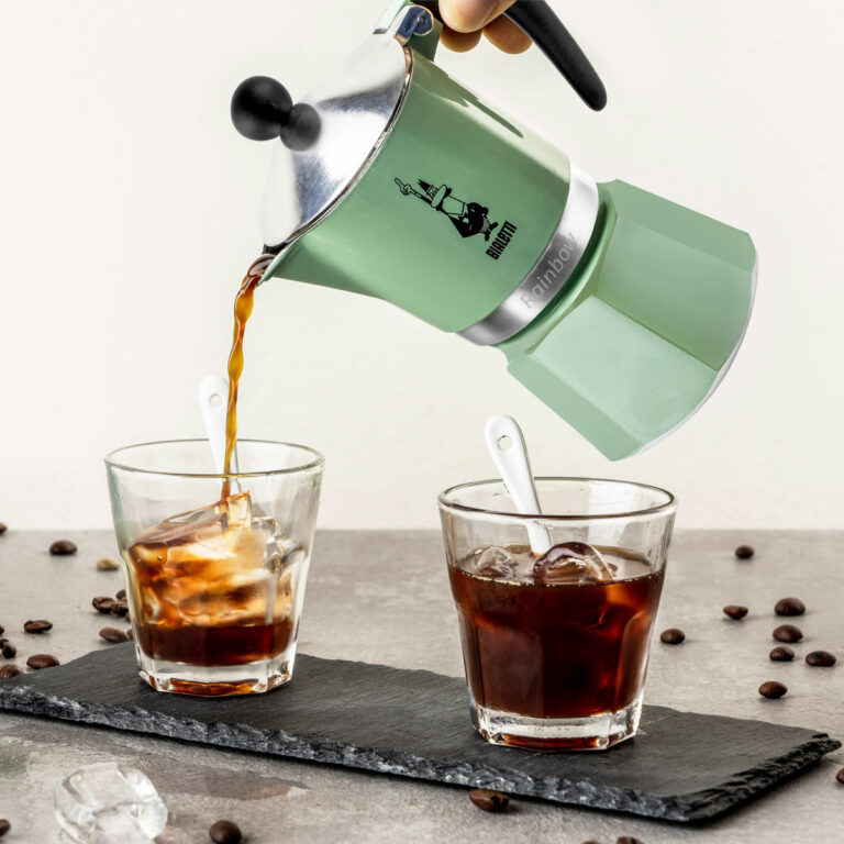 Cafetera Rainbow Ice 3 Tazas Ambientada